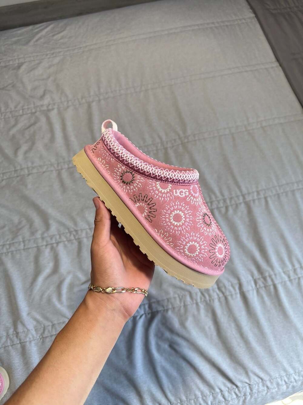 UGG Kids Tazz Sun Stitch Horizon Pink Slippers Size 4 US / UK 3 1175210K